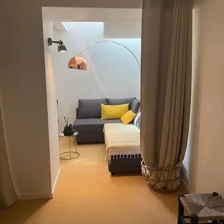 Loft/jardin Et Parking : Le Petit Clos Bourdet Apartment Honfleur