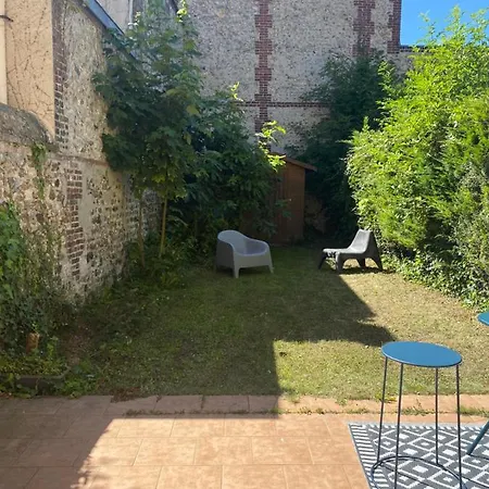 Loft/jardin Et Parking : Le Petit Clos Bourdet Apartment