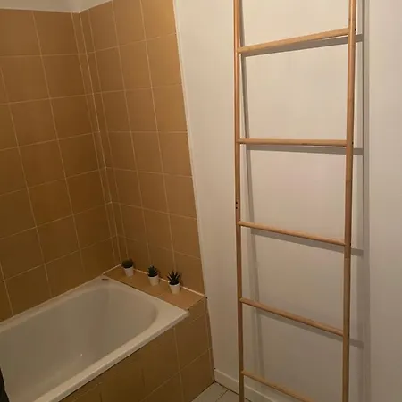 Loft/jardin Et Parking : Le Petit Clos Bourdet Apartment